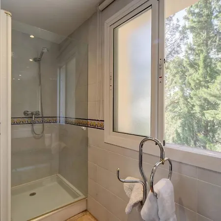 Private 10 Bedroom Nr Marbella, Candela *