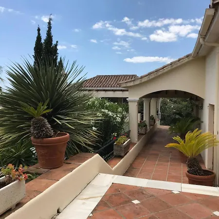 Private 10 Bedroom Nr Marbella, Candela