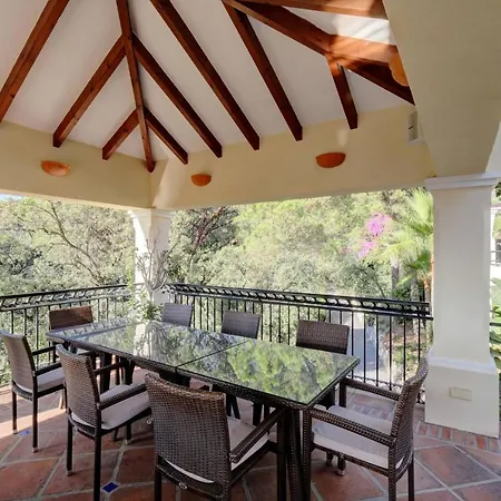 Private 10 Bedroom Nr Marbella, Candela