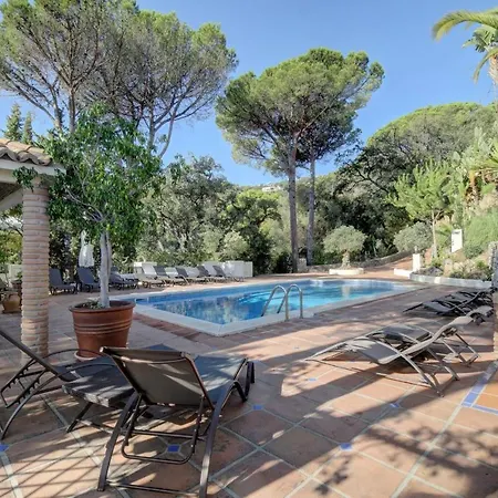 Pensión Private 10 Bedroom Nr Marbella, Candela *