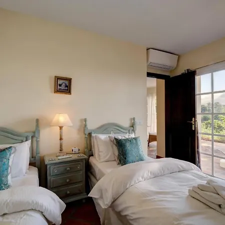 Pensión Private 10 Bedroom Nr Marbella, Candela