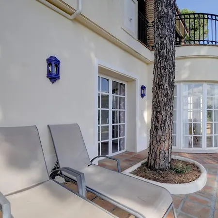 Pensión Private 10 Bedroom Nr Marbella, Candela